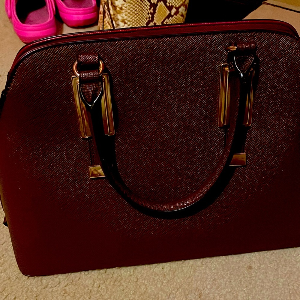 Burgundy hand bag